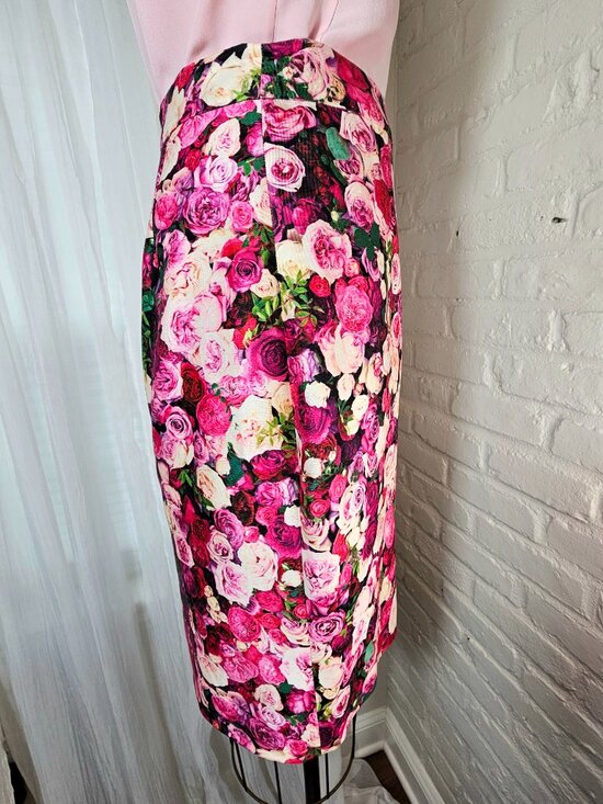 Kate Spade New York Floral Pencil Skirt Silk Blend Size 4 | Vibrant Rose Print - Picture 4 of 12